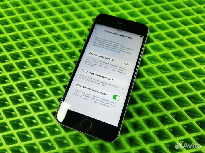 iPhone 6S, 64 ГБ