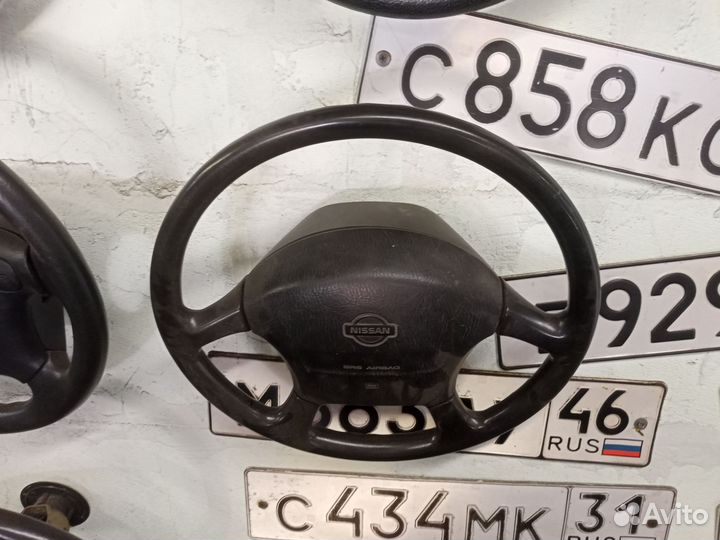 Руль с подушкой на Nissan Primera P10