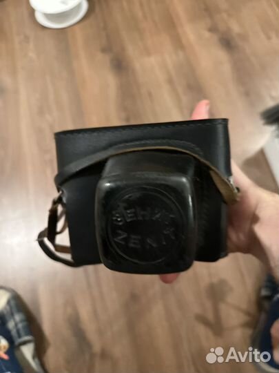 Плёночный фотоаппарат зенит -е