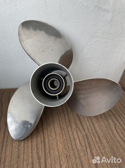 Винт гребной 13 7/8x21 сталь