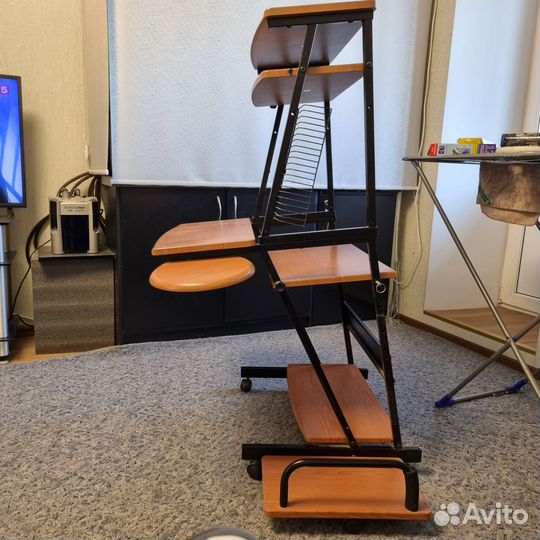 Компьютерный стол