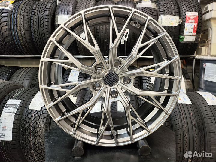 Диск RS Forged VSF108 R18 Hyper 5X112 d66,6
