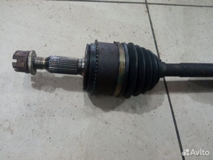 Привод передний правый Mitsubishi Pajero V75W 6G74