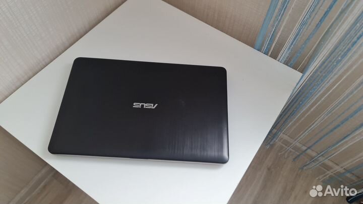 Свежий asus i3 + 8 gb для игр отдыха