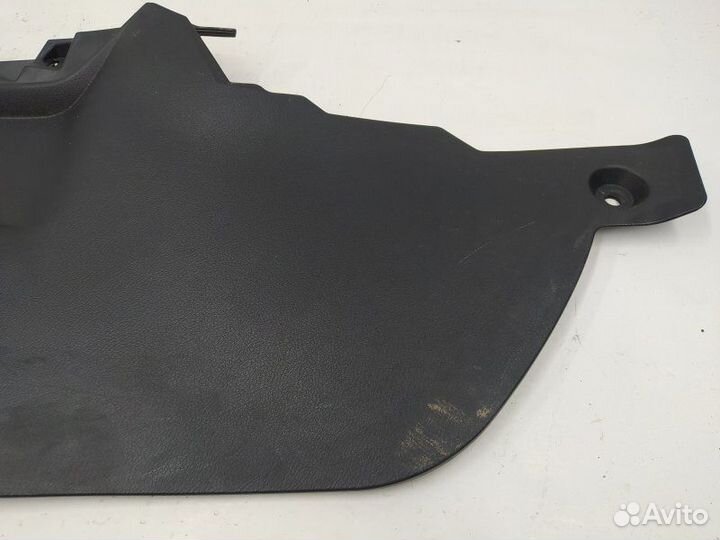 Б/У Б/У Обшивка салона Обшивка консоли Мелкие