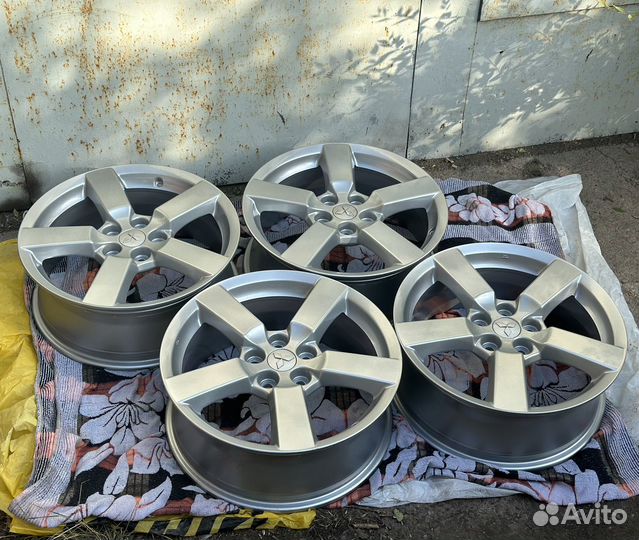 Диски оригинальные Mitsubishi Outlander R18 цо67.1