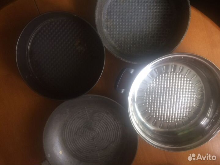 Сковороды и терка