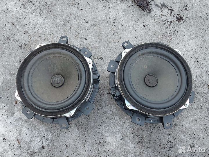 Динамик передний Хендай Старекс H1