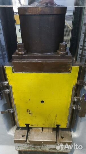 Фб1732А Пресс винтовой дугостаторный 160тн