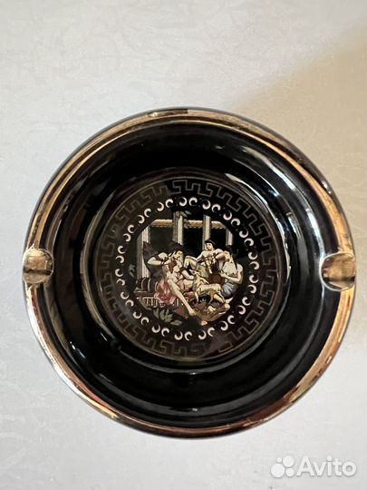 Пепельница и подставка для зажигалки