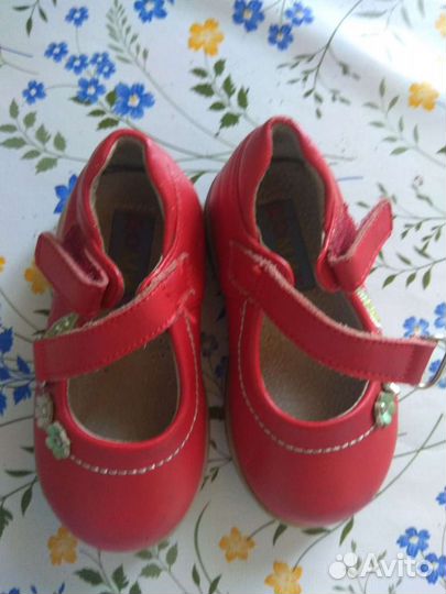 Туфельки на девочку 20 размер