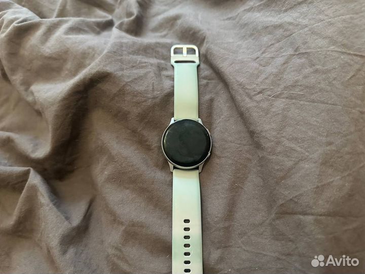 Часы samsung galaxy watch active 2