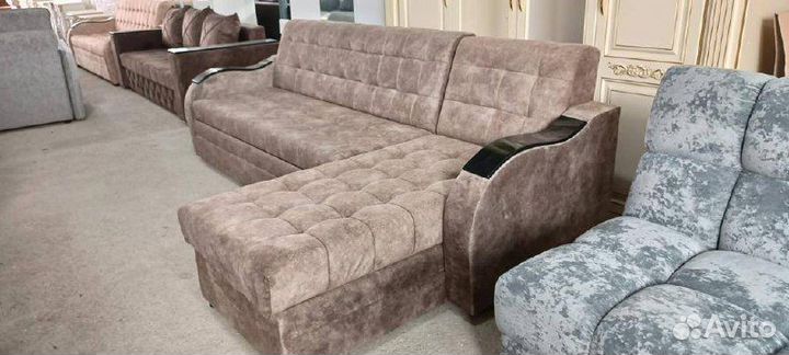 Угловой диван универсал