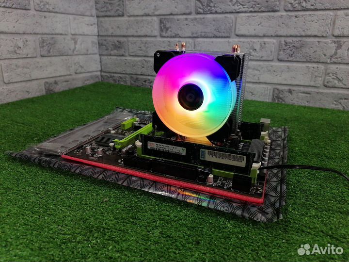 Игровой комплект i5-9400f (аналог) + 2*8gb + RGB