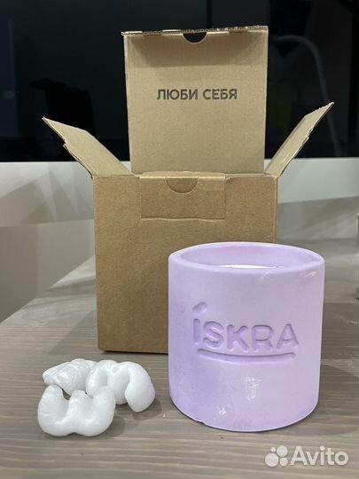 Подарочная свеча Iskra Sochi с запахом Попкорна