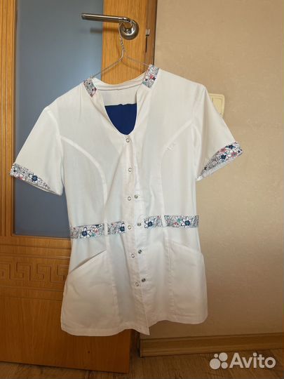 Медицинский костюм