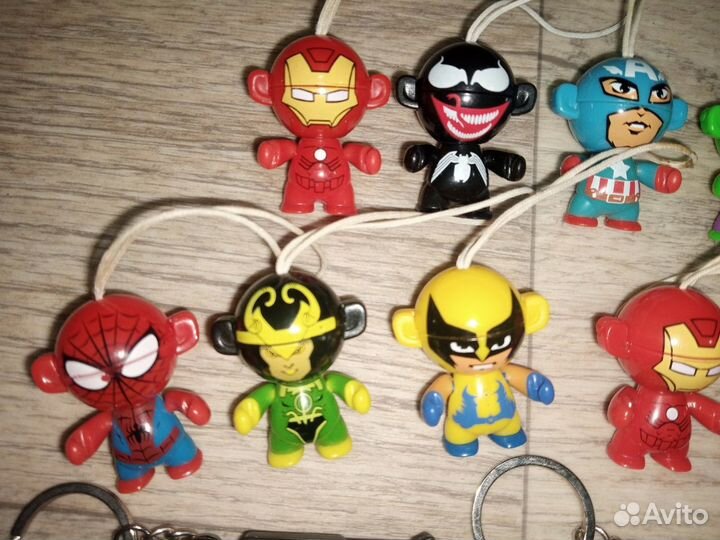 Брелки, украшения для рюкзака, супер герои, киндер
