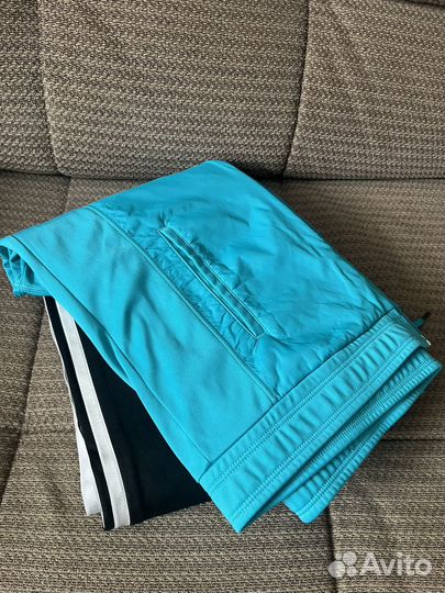 Спортивный костюм adidas