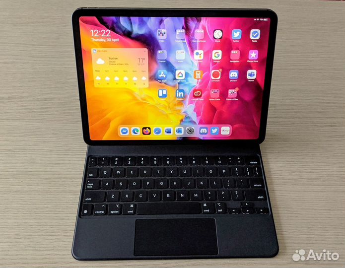 Чехол-клавиатура Apple MagicKeyboard iPad Pro12.9