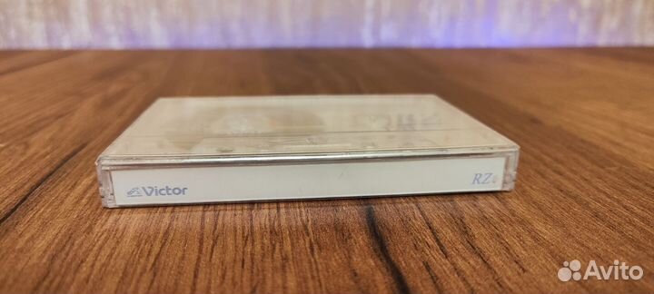 Аудиокассеты новые запечатанные victor RZ 120