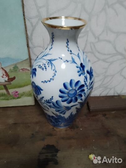 Ваза для цветов гжель
