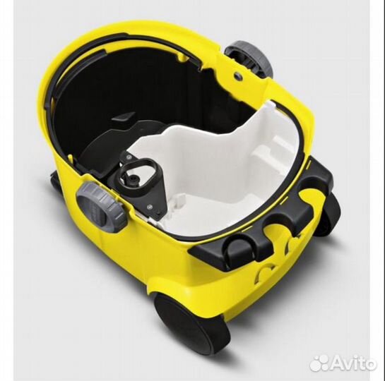 Моющий пылесос Karcher