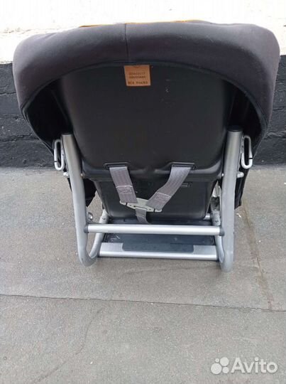 Детское автокресло