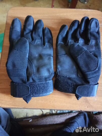 Перчатки военные