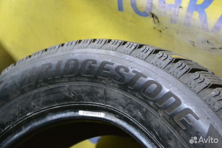 Bridgestone Blizzak VRX2 205/60 R16