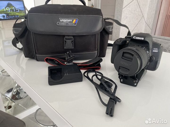 Canon 800d