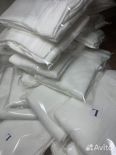 Мужские белые майки