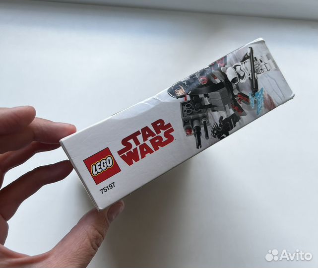 Lego Star Wars 75197 новый (коробка помята)