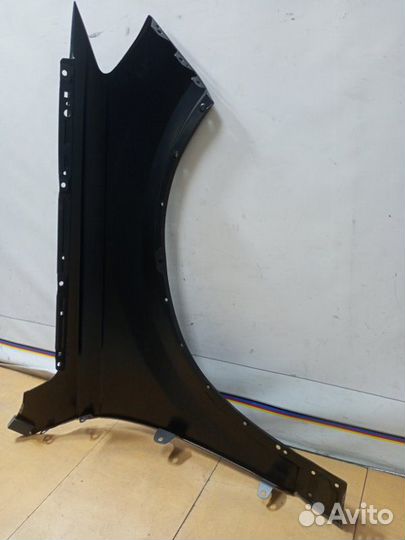 Крыло левое переднее левое Audi Q7 4M 2015-Нв