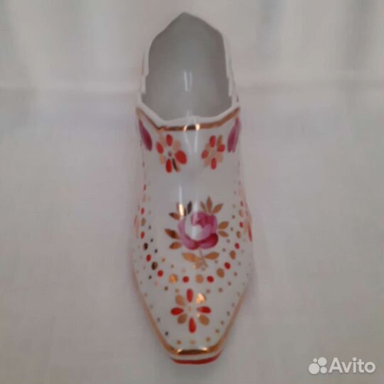 Статуэтка туфелька, фарфор песочное