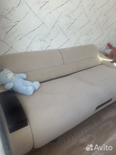 Продам диван б/у