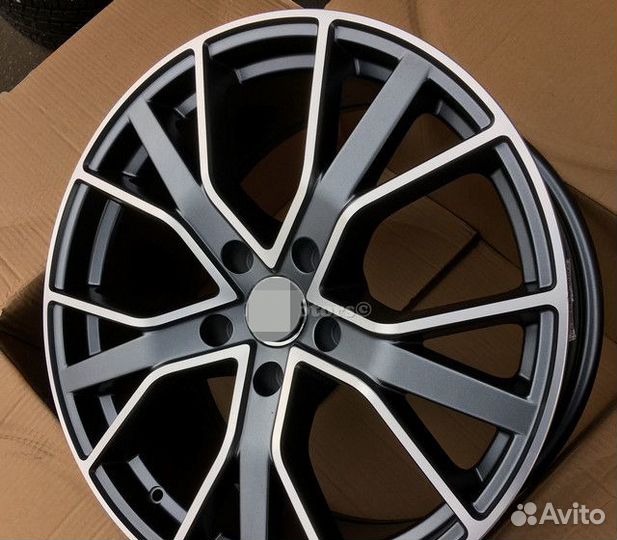 Диски R22 на Audi