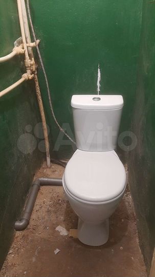 Комната 11,4 м² в 4-к., 2/4 эт.