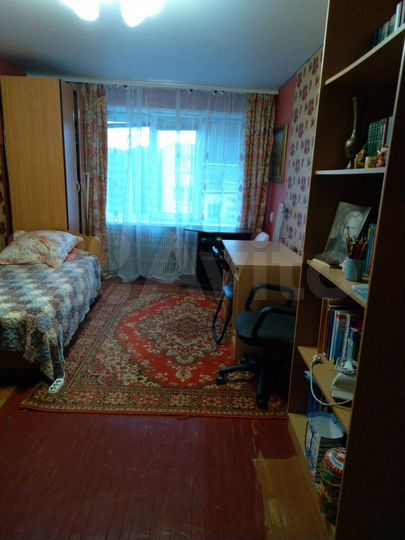 Комната 18 м² в 1-к., 4/5 эт.