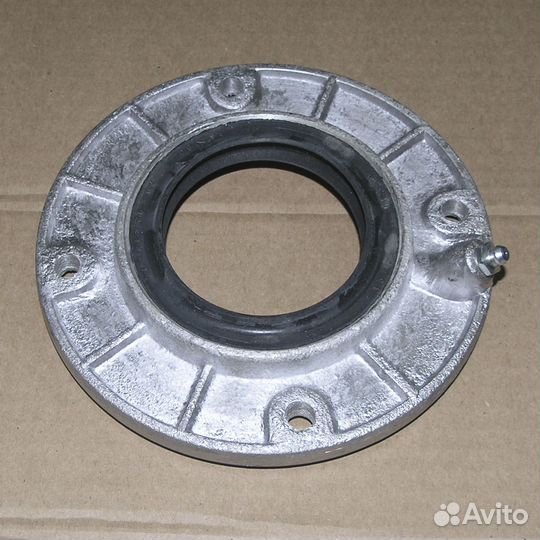 Крышка подвесного подшипника пром 5325-2202090-01
