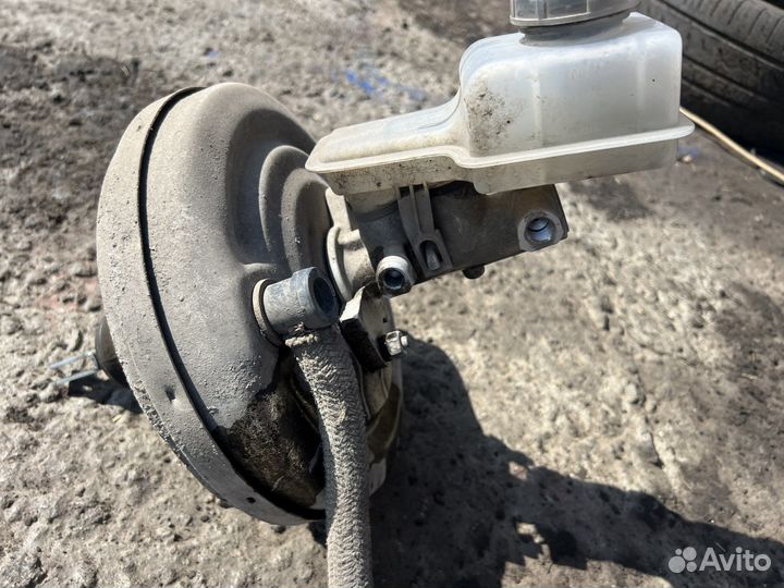 Вакуумный усилитель тормозов LADA Kalina