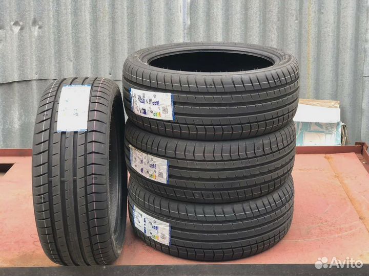 Triangle EffeXSport TH202 265/30 R19