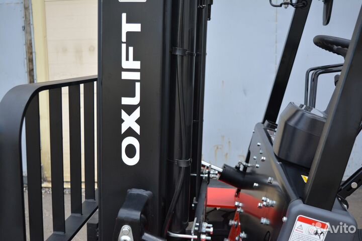 Вилочный погрузчик OXLIFT CPCD 1530, 2023