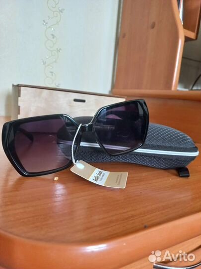 Солнцезащитные очки