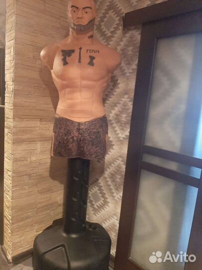 Манекен для бокса герман б/у.Century Bob Box XL