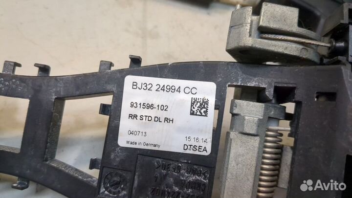 Замок двери правый задний Land Rover Range Rover Evoque