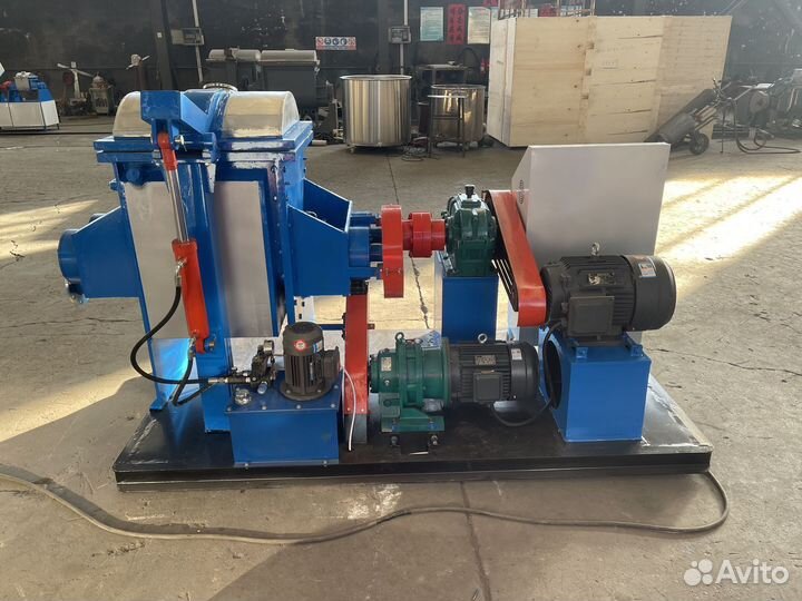 Смеситель с Z образными лопастями 100 литров