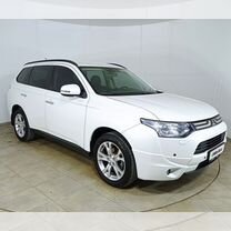 Mitsubishi Outlander 2.4 CVT, 2014, 178 000 км, с пробегом, цена 1 820 000 руб.