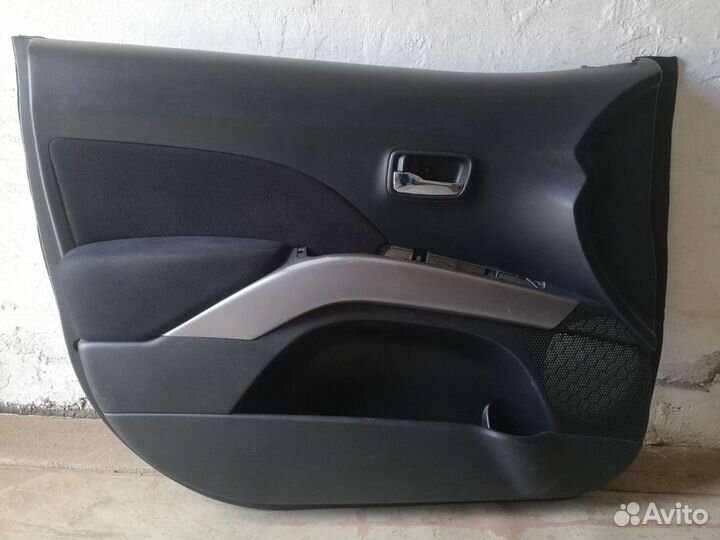 Мицубиси Оутлендер хл