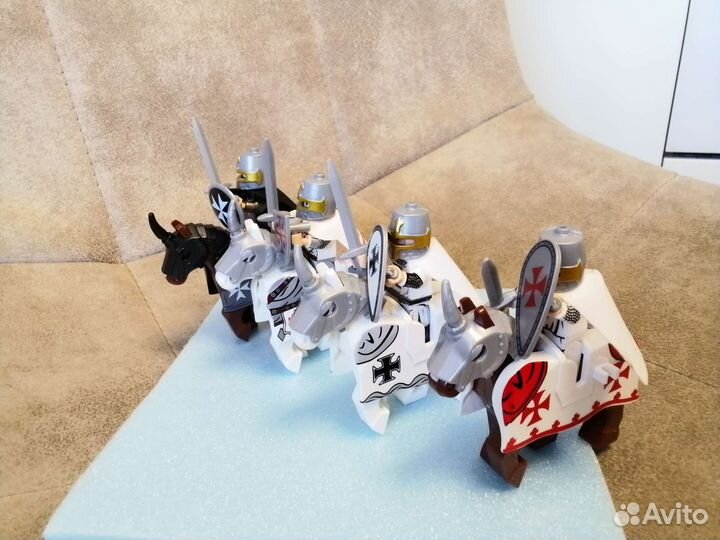 Минифигурки Lego Castle