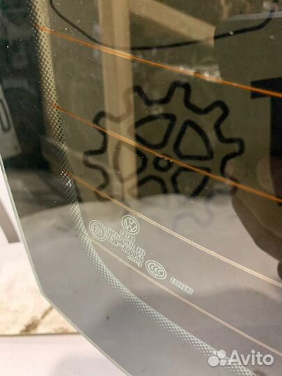 Стекло заднее Volkswagen Polo sedan (MK5) cfna